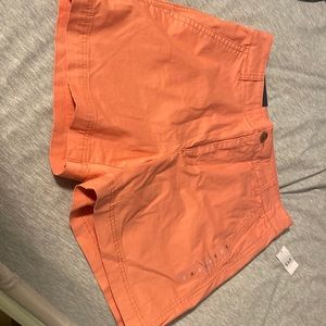 GAP shorts